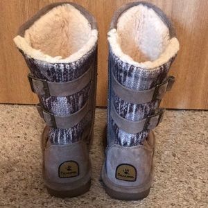 Super comfy and cute Bear Paw boots